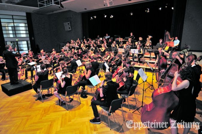 Archivbild von einer früheren Probe des Jugendsinfonieorchesters
            Foto: Wolfgang Pfankuch