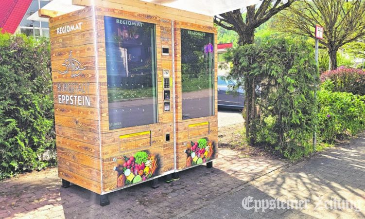 Verkaufsautomat mit „Taunusschätzen“ an der Dattenbachhalle in Ehlhalten.Foto: Stadt Eppstein