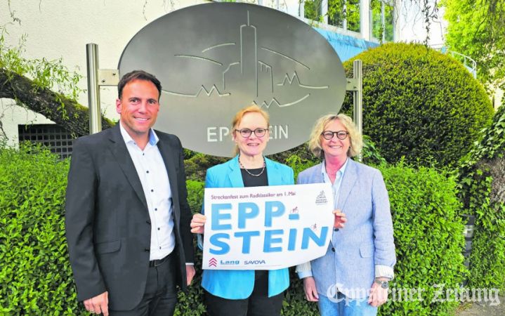 Bürgermeister Alexander Simon, Sibylle Yaakov, Geschäftsführerin SWE, und Erste Stadträtin Sabine Bergold. Foto: Stadt Eppstein
