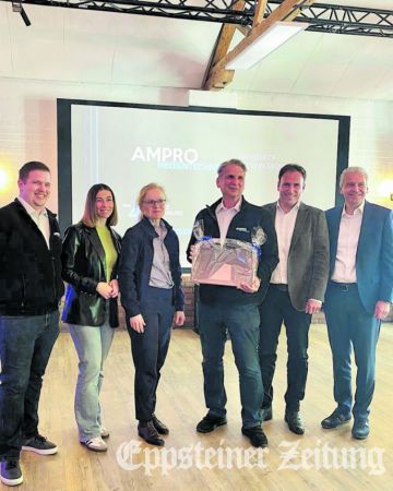 Marvin Schwibinger, Angelina Schöttler, Sibylle Yaakov, Steffen Schöttler, Alexander Simon und Michael Cyriax.Foto: Stadt Eppstein