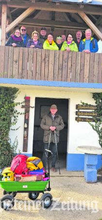 Die Ausflügler des Ehlhaltener Tennsclubs grüßen aus Rheinhessen.Foto: privat