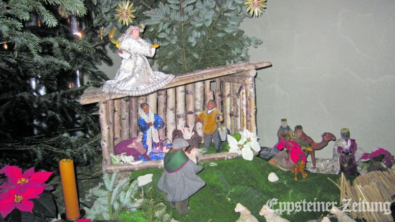 Die Krippenfiguren um 1970 von St. Michael Ehlhalten hatten selbstgefertigte Tonköpfe und selbstgeschneiderte Kleidung.Foto: privat