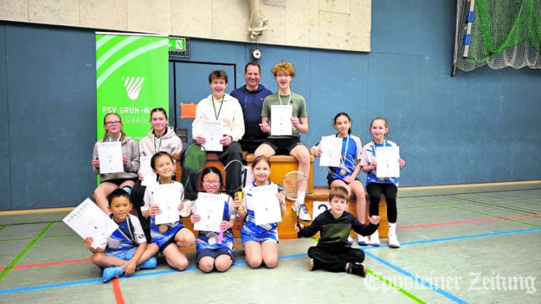 Die Teilnehmerinnen und Teilnehmer der Badminton-Jugend beim Liliencup in Wiesbaden.Foto: privat