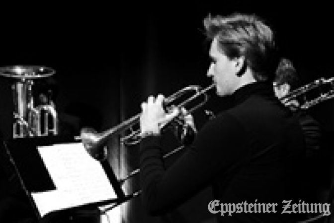 Ensemblemitglieder der Jungen Deutschen Philharmonie gastieren am 8. Februar im Landratsamt. Foto: Shana Uitz