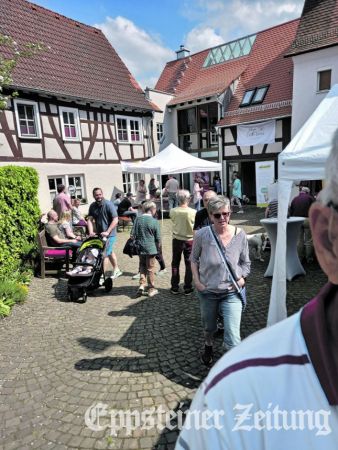Blick in den Kreativhof Castele-Weiss in der Sch&auml;fergasse. Foto 2024: privat