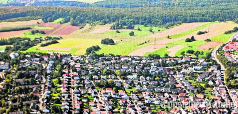 Luftaufnahme vom Ortsrand übers Seyenbachtal bei Bremthal.Foto: Stadt Epstein