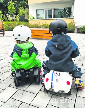 Zwei Bobbycar-Piloten aus Alt-Eppstein.Foto: privat