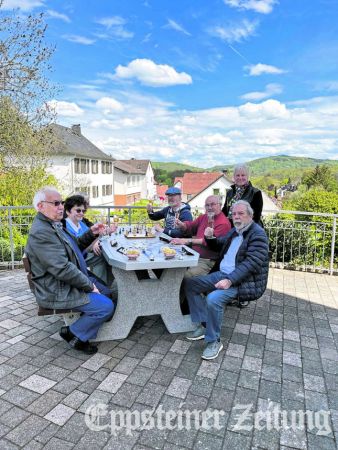Zum dritten Mal findet das Schachturnier auf dem Dorfplatz statt.Foto: privat