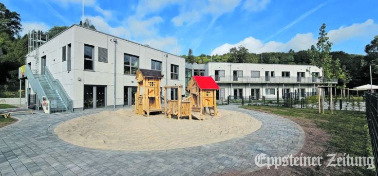 Der Spielplatz an der Kita Embsmühle mit Mühle und Bäckerei greift Geschichte auf – in Vockenhausen gab es früher viele Mühlenbetriebe.Foto: Stadt Eppstein